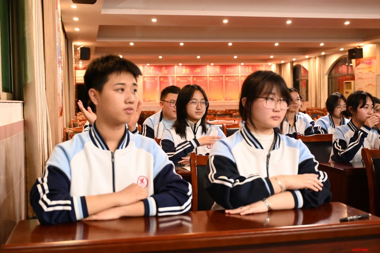 辨致知，政揽芳华 | beat365中国唯一官网首届“模拟两会”时政素养竞赛圆满落幕