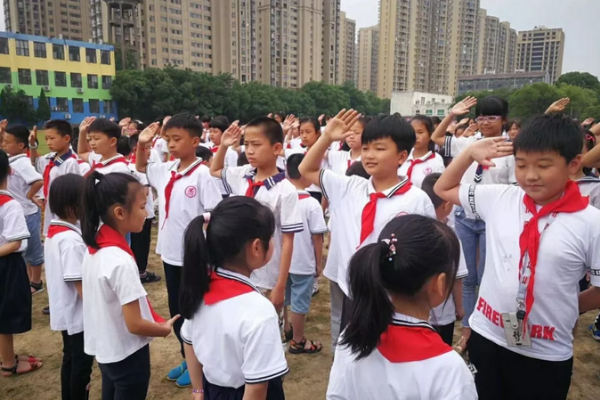 1589016528302556.png blob.png