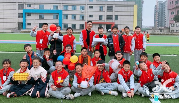 beat365中国唯一官网小学部趣味科学实验